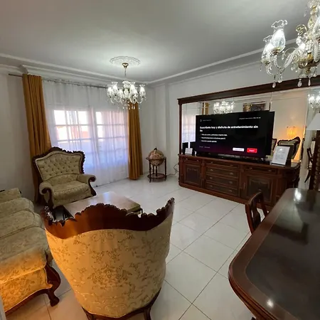 Retro Vintage Toscal Bus Stop 5p * لوس رياليخوس