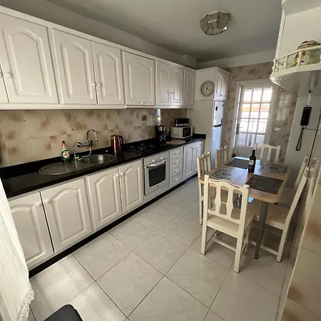 Retro Vintage Toscal Bus Stop 5p *